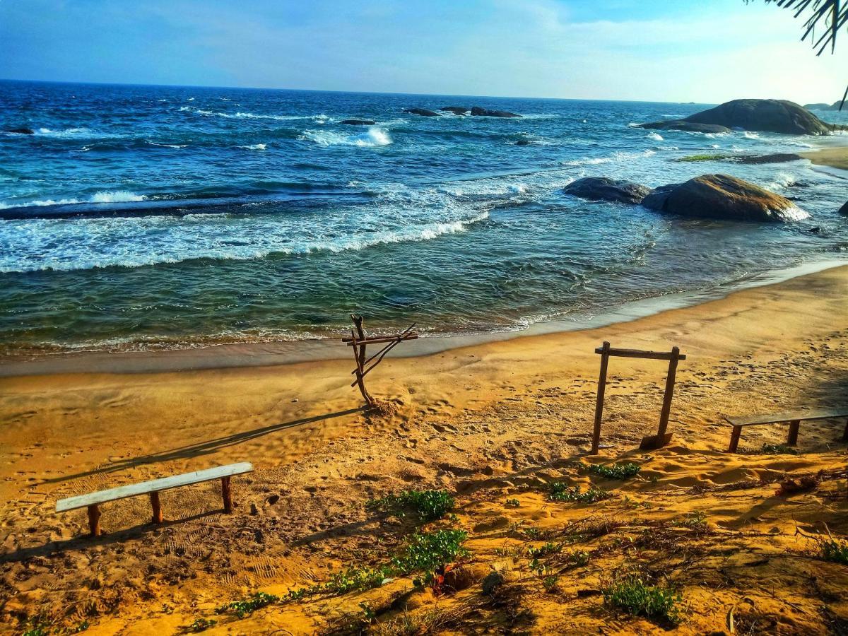 Beach Bungalow Yala Kirinda  Zewnętrze zdjęcie