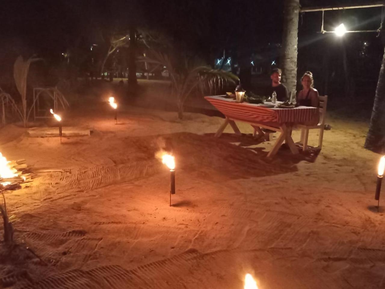 Beach Bungalow Yala Kirinda  Zewnętrze zdjęcie